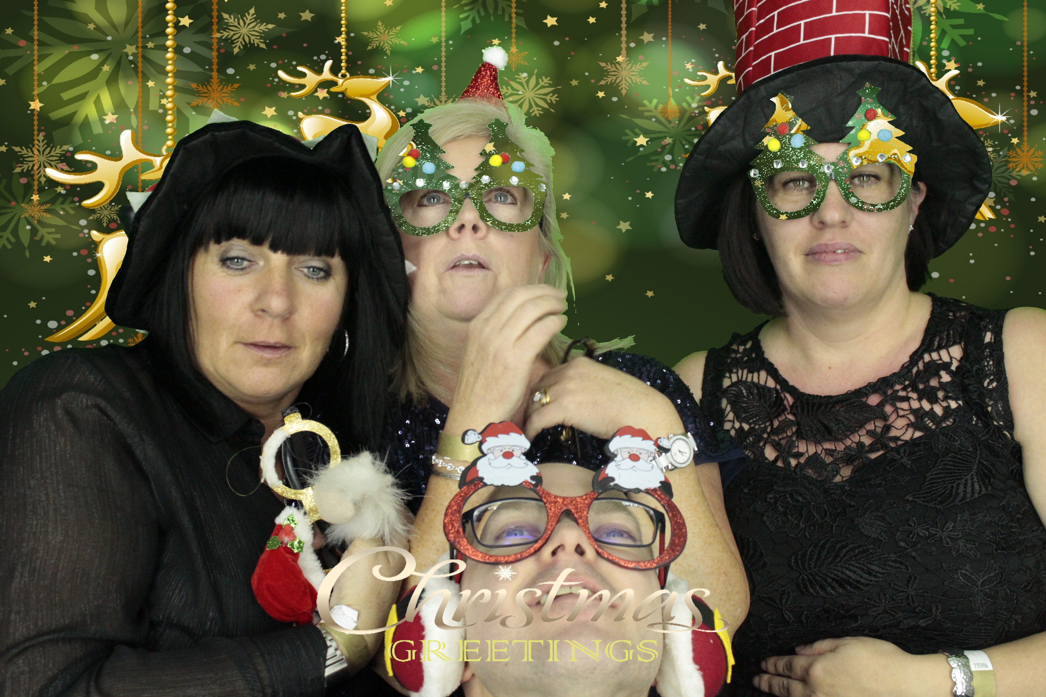 Waitrose Christmas Party 2019 | View more photos from the event at gallery.myphotoboothexperience.co.uk/u/MyPhotoBoothExperienceLtd/Waitrose-Christmas-Party-2019
